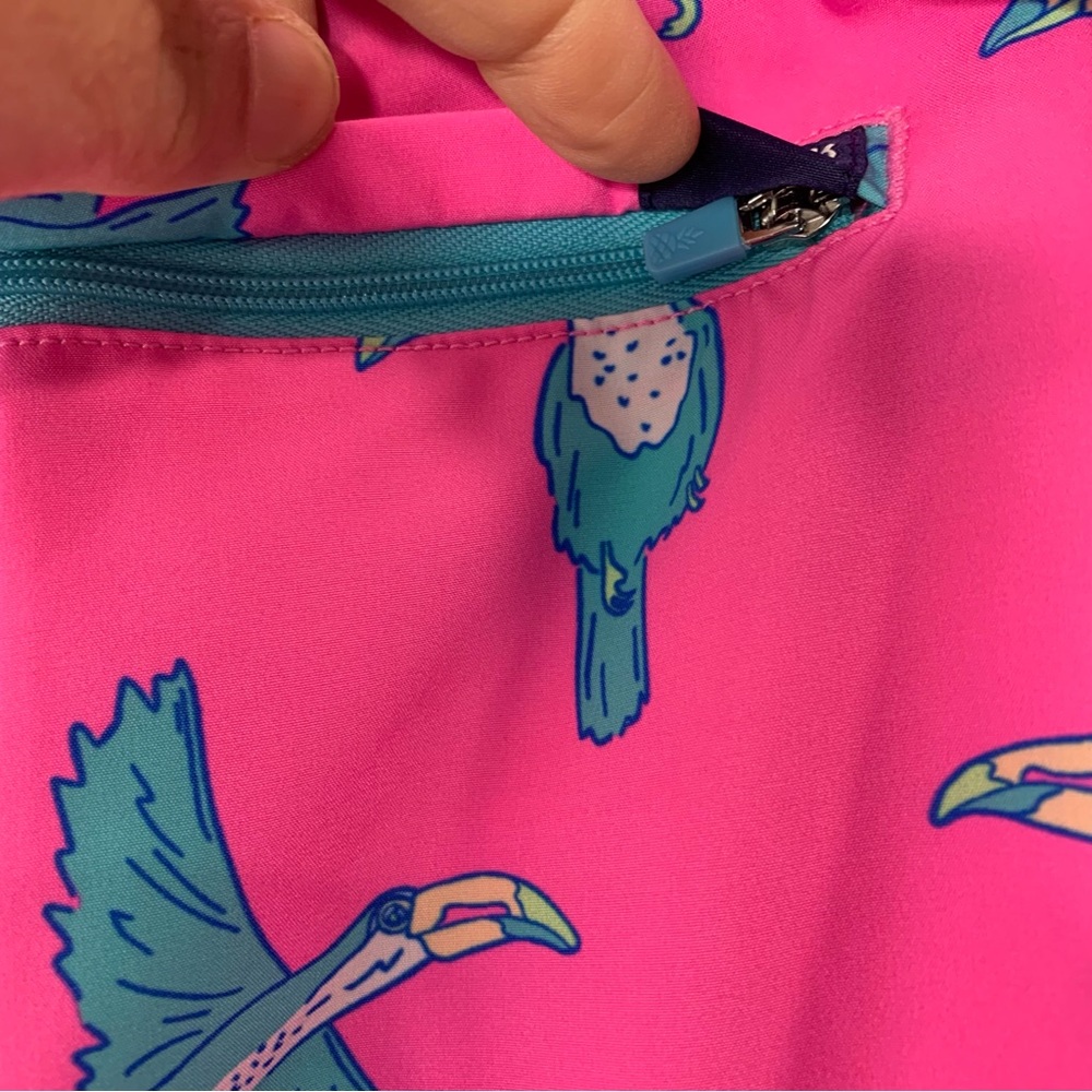 Chubbies "The Toucan Do Its" classic swim trunks pink size XXL Vacay Beach - Picture 3 of 6